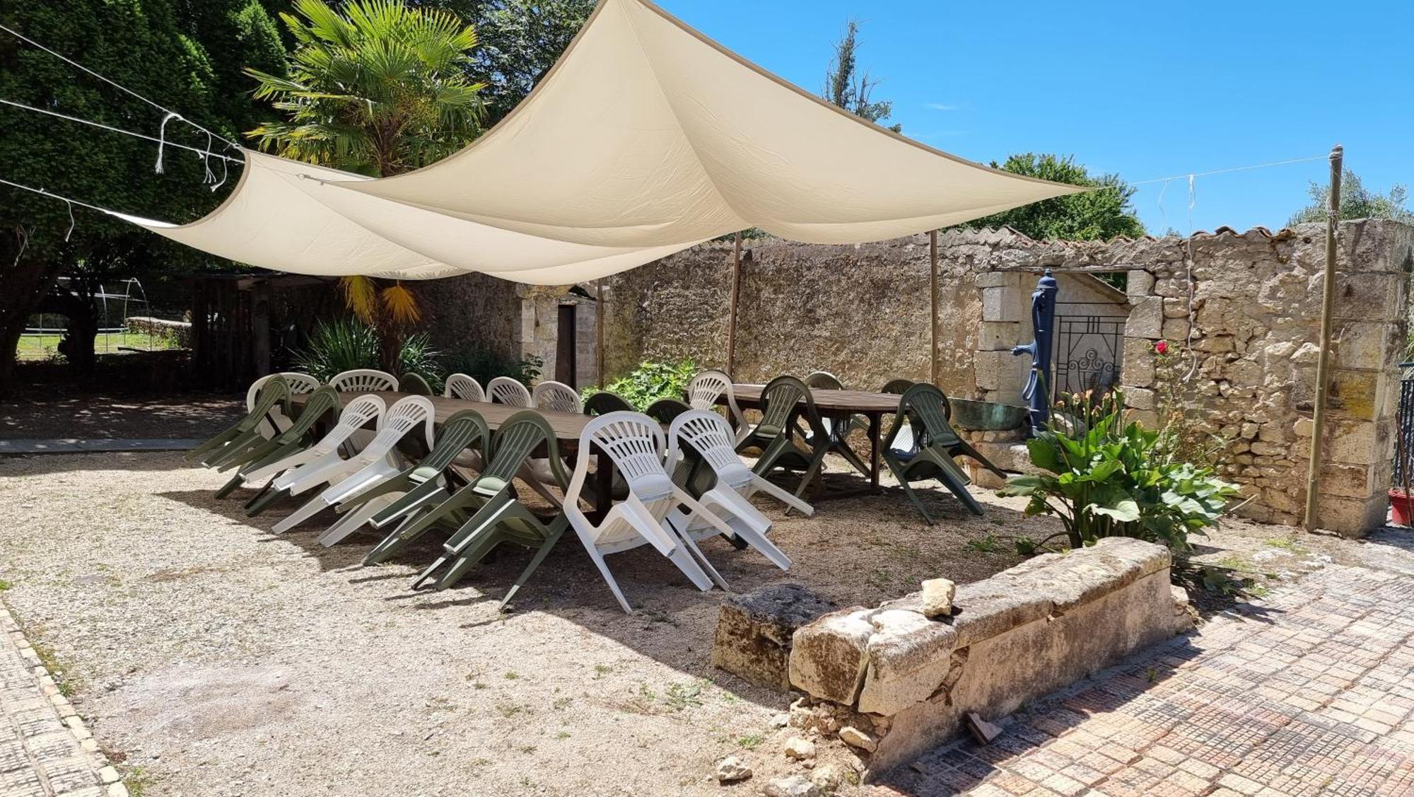 Вілла Domaine De Rochebonne Saint-Just-Luzac Екстер'єр фото